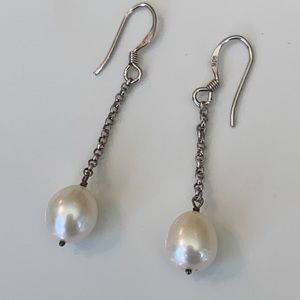 Sterling silver and pearl earrings